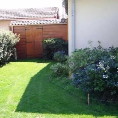 Maison Mimizan, 4 Pieces, 10 Personnes - Fr-1-50-33 * ميميزا بلاج